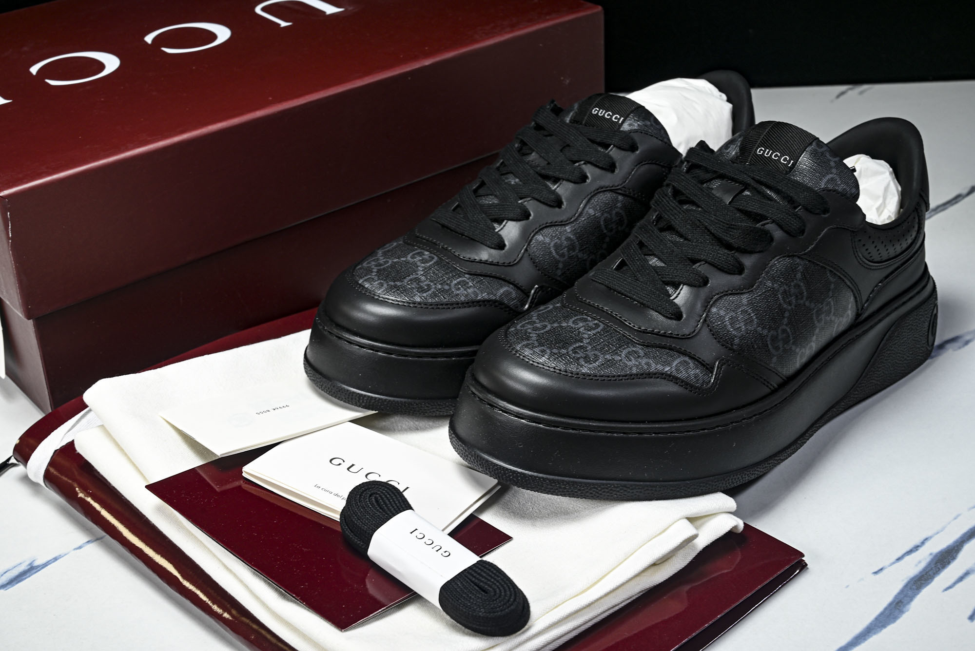 [T1] 구찌 청키 웹 스니커즈 블랙