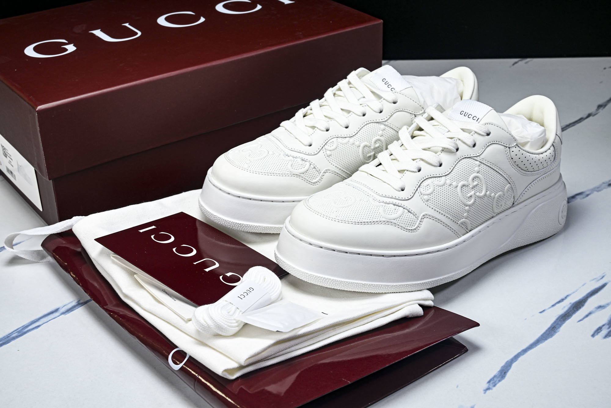 [T1] 구찌 GG 스니커즈 화이트