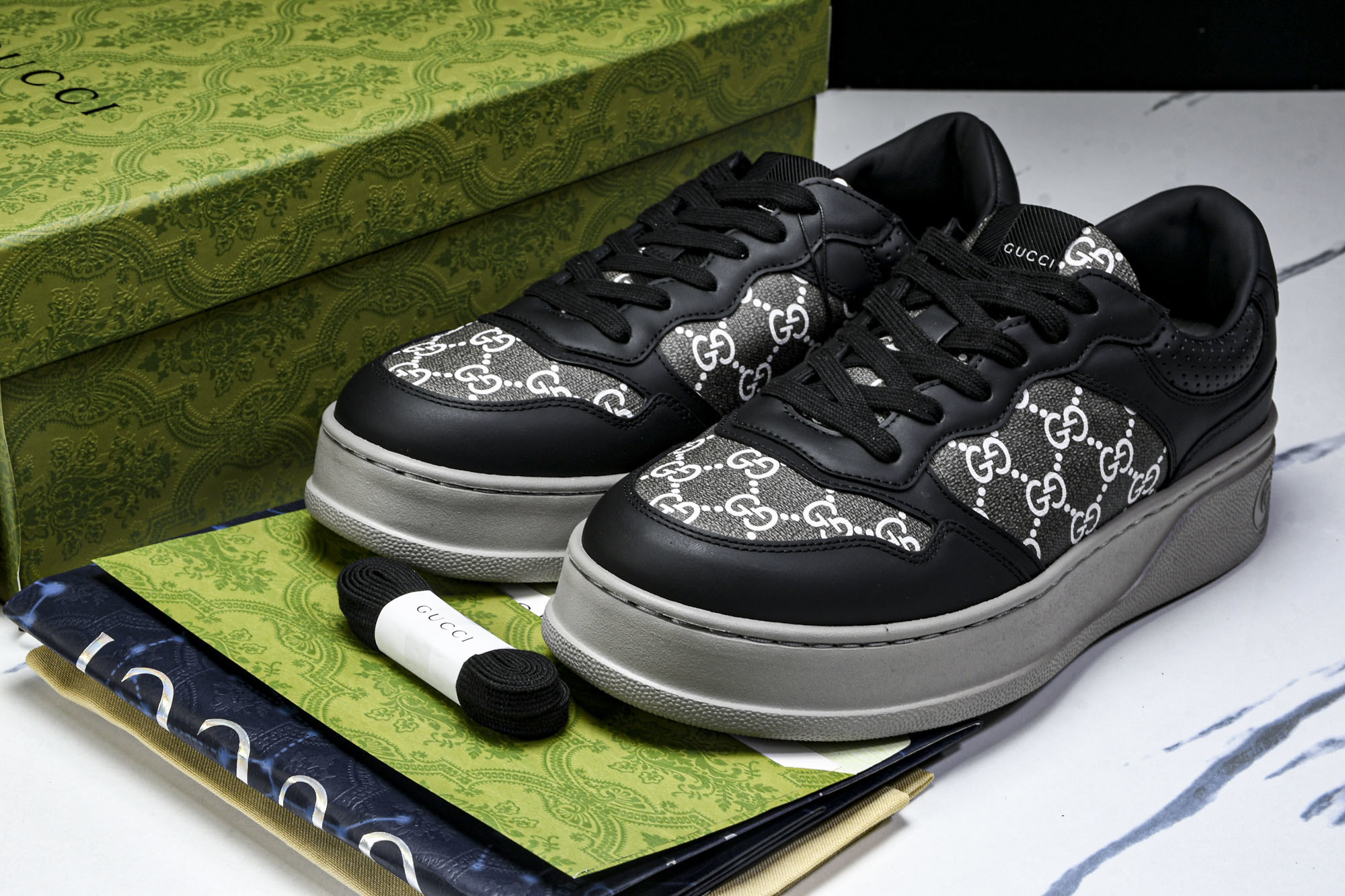 [X1] 구찌 GG  스니커즈 블랙&그레이