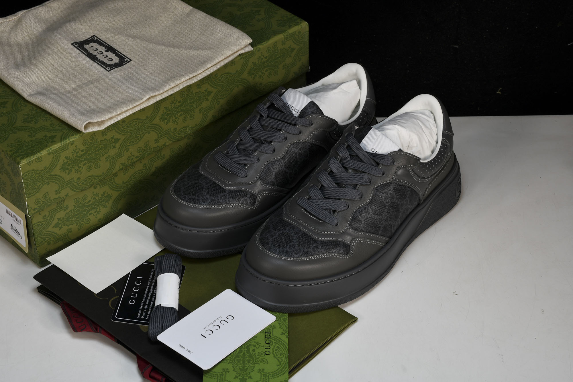 구찌 GG 스니커즈 블랙