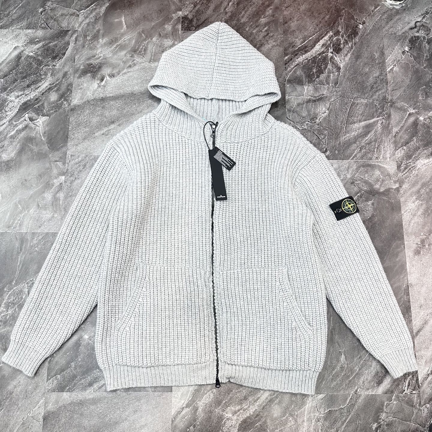 스톤 아일랜드 피셔맨 후드 스웨터 그레이