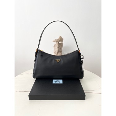 [블랙프레임] 프라다 에이미 가죽 숄더백 블랙 라지 1BC228 39*23*12
