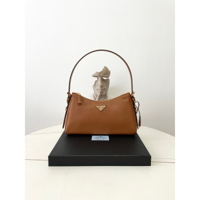 [블랙프레임] 프라다 에이미 가죽 숄더백 브라운 미디움 1BC229 31*18*10